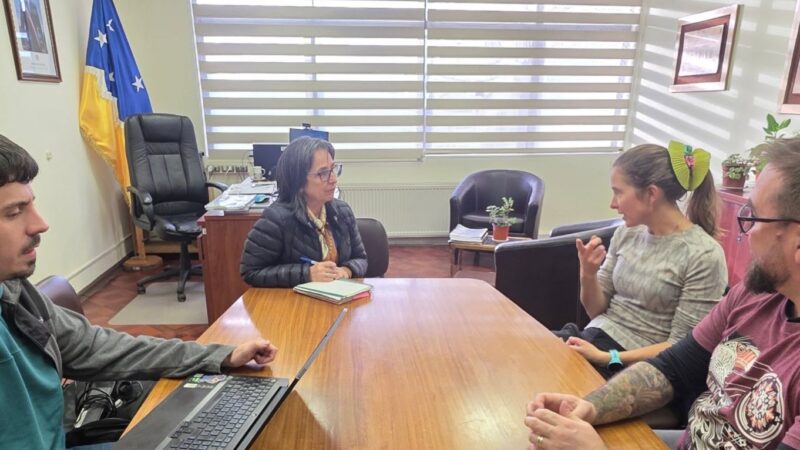 Delegada Provincial de Tierra del Fuego y Directora de Áreas Protegidas de WCS analizan Plan de Manejo del Parque Karukinka.
