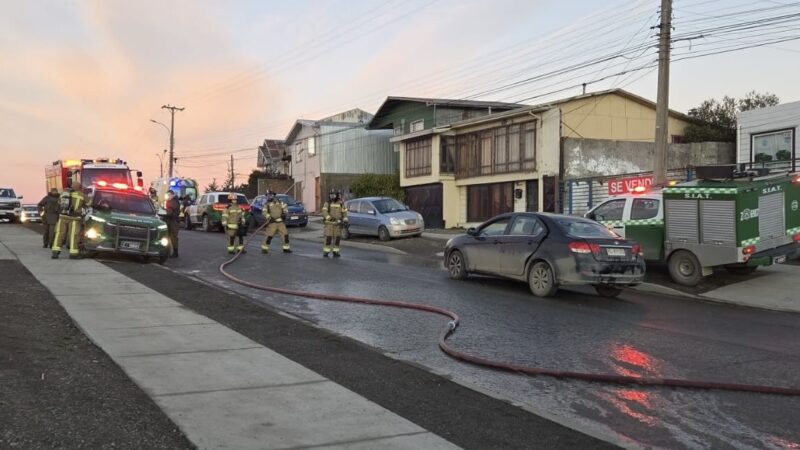 Conductor resulta gravemente herido tras explosión de gas al interior de un vehículo en Punta Arenas