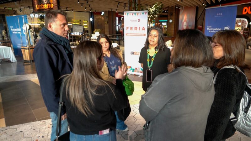 Municipio de Punta Arenas y Mall Espacio Urbano firman alianza para impulsar emprendimientos locales.