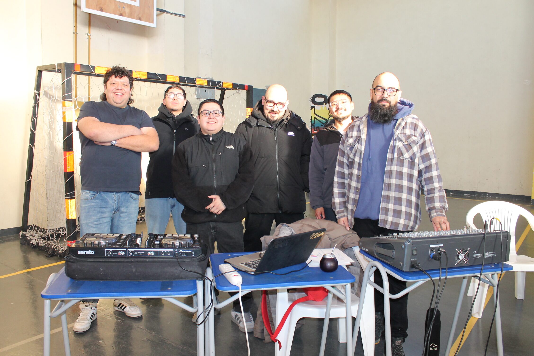 El reggaetón se hizo presente en el Centro de Cumplimiento Juvenil con Clínica musical para jóvenes en reinserción.