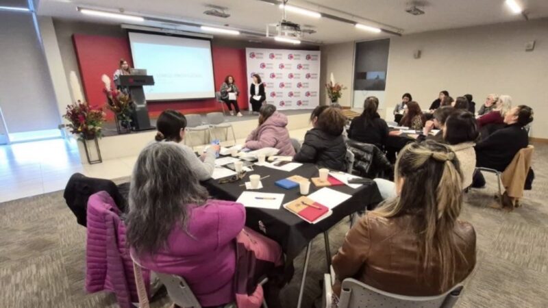 INACAP reunió a nueve destacadas líderes en la Academia de Mujeres Empresarias 2026