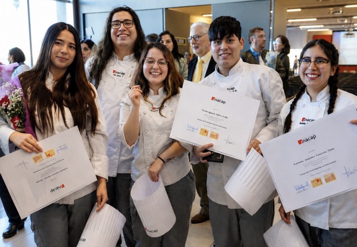 Más de 300 estudiantes celebraron su titulación en la primera ceremonia de Titulaciones Inacap Otoño 2026
