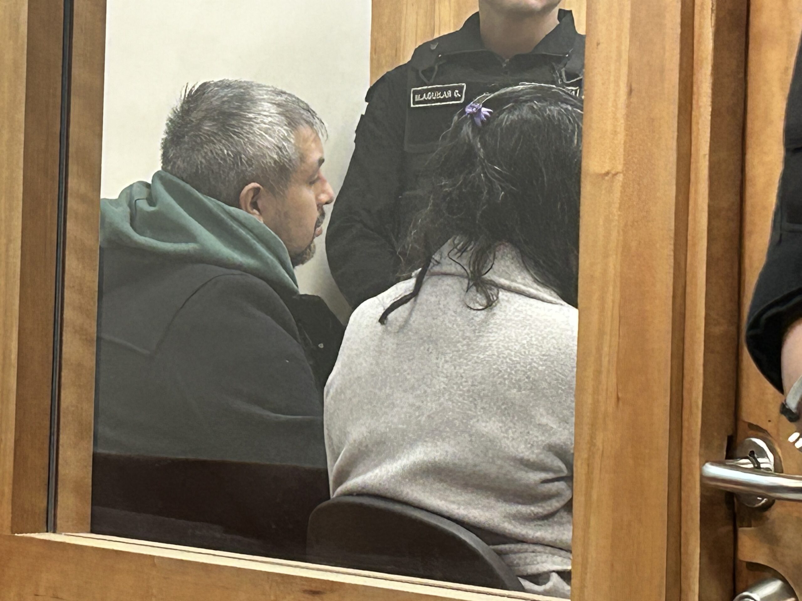 ExSeremi de Salud de Magallanes continuará detenido: Tribunal amplía detención por investigación de presuntos delitos sexuales