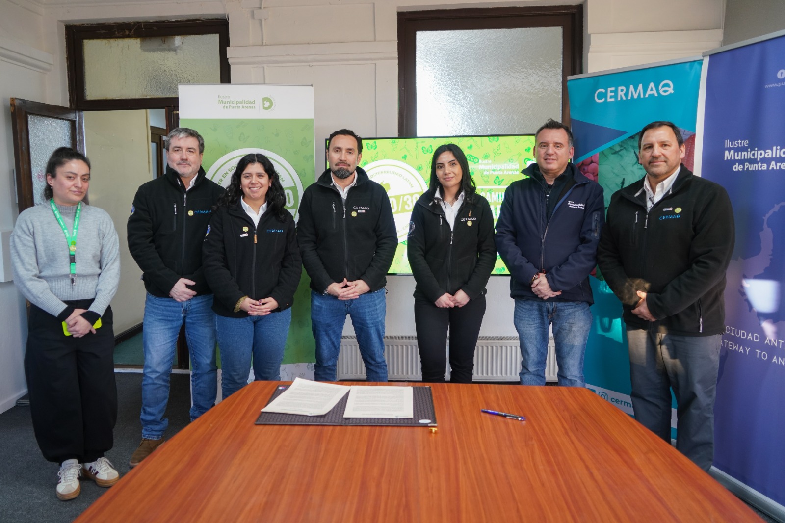 Municipio suma a Cermaq a la alianza climática PUQ 30/30.