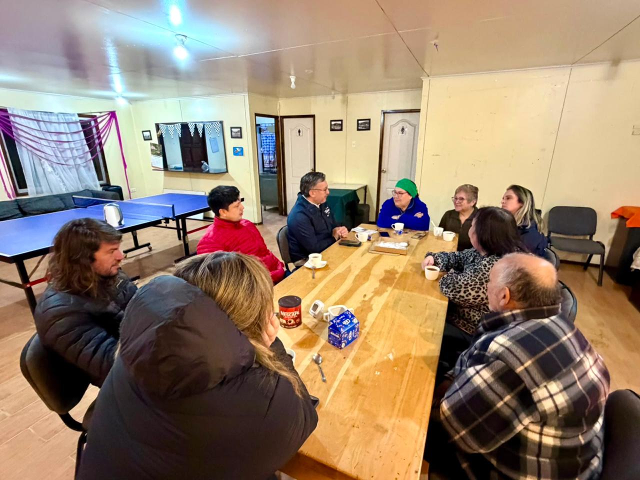 Delegado Rodolfo Moncada recoge demandas históricas de la Junta de Vecinos N°1 de Puerto Williams.