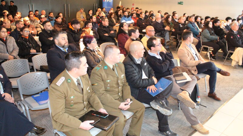 Seguridad vial en Magallanes: más de 120 personas participaron en seminario sobre prevención y conducción segura.