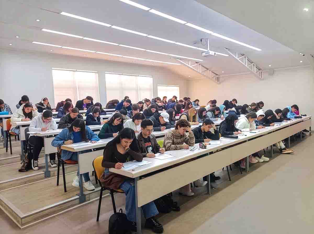 Ensayo Nacional PAES USM reunirá a miles de estudiantes en la experiencia de preparación más grande de Chile