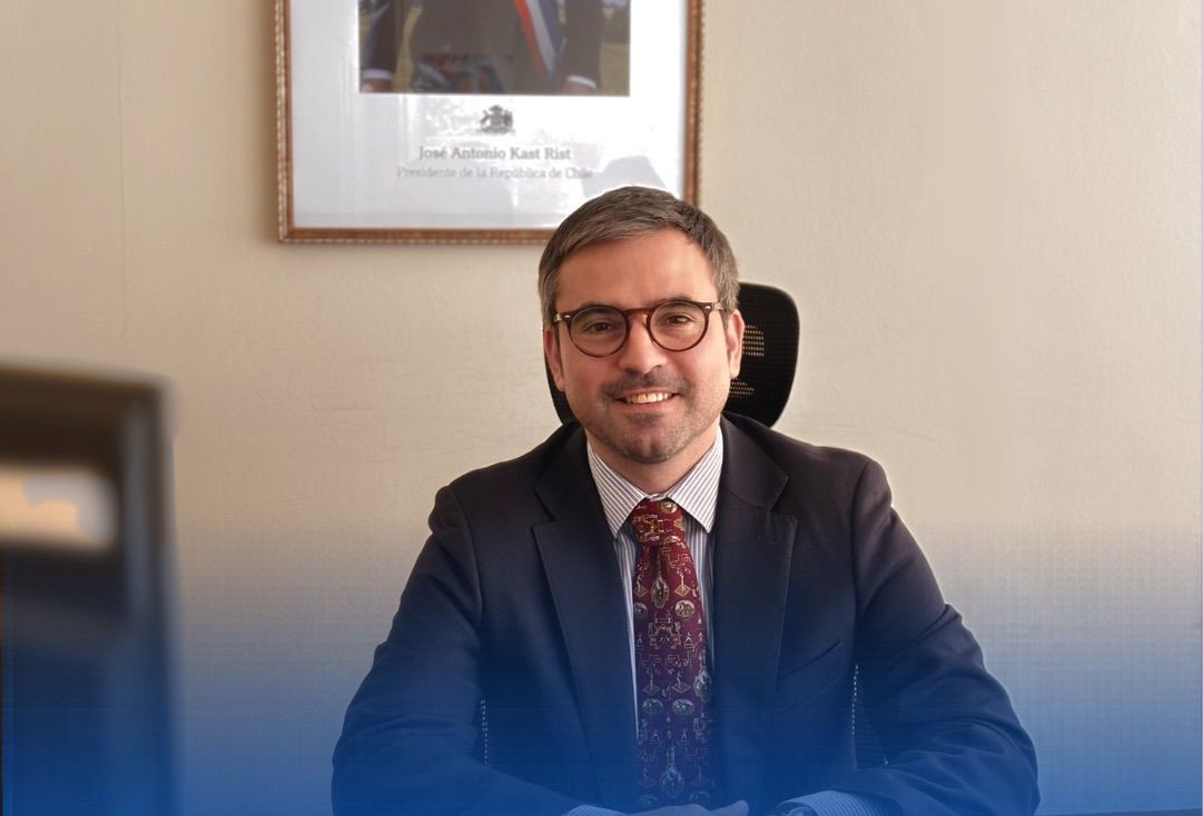 A pesar de no tener obligación legal, Jefe SUBDERE de Magallanes se realiza test de drogas.