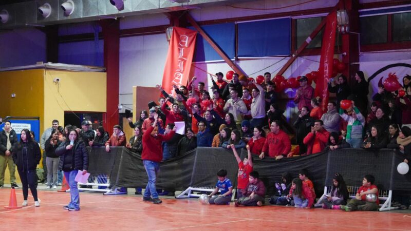 La Fiesta de la Nieve volvió a reunir a Puerto Williams en una celebración que mantiene viva una de sus tradiciones más queridas.