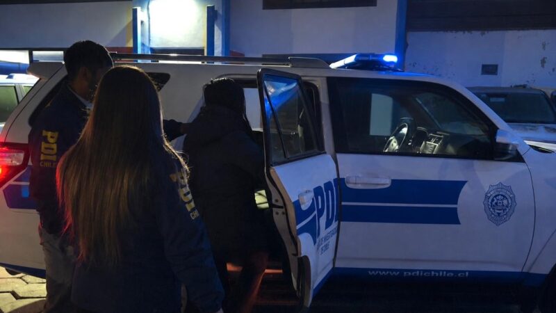 PDI detuvo en Punta Arenas a mujer investigada por robos con violencia tras concertar citas con sus víctimas