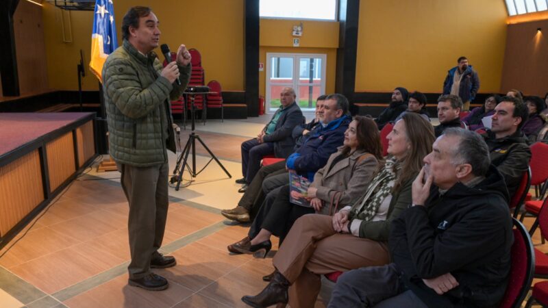 1.200 metros cuadrados de invernaderos nuevos se incorporan al desarrollo agrícola de Tierra del Fuego.
