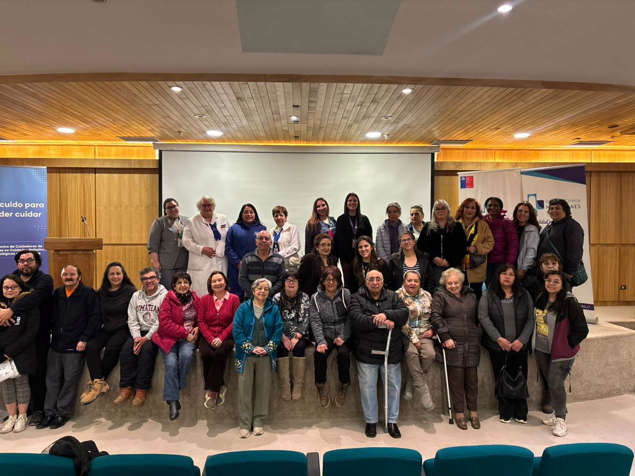 Concurrido encuentro de Cuidadoras y Cuidadores se realizó en el Hospital Clínico Magallanes.
