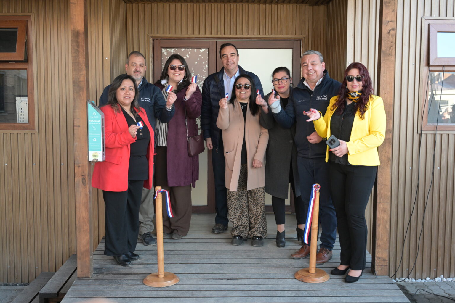 Autoridades inauguran ampliada sala de Concejo Municipal en Cabo de Hornos, proyecto financiado por el Gobierno Regional de Magallanes.