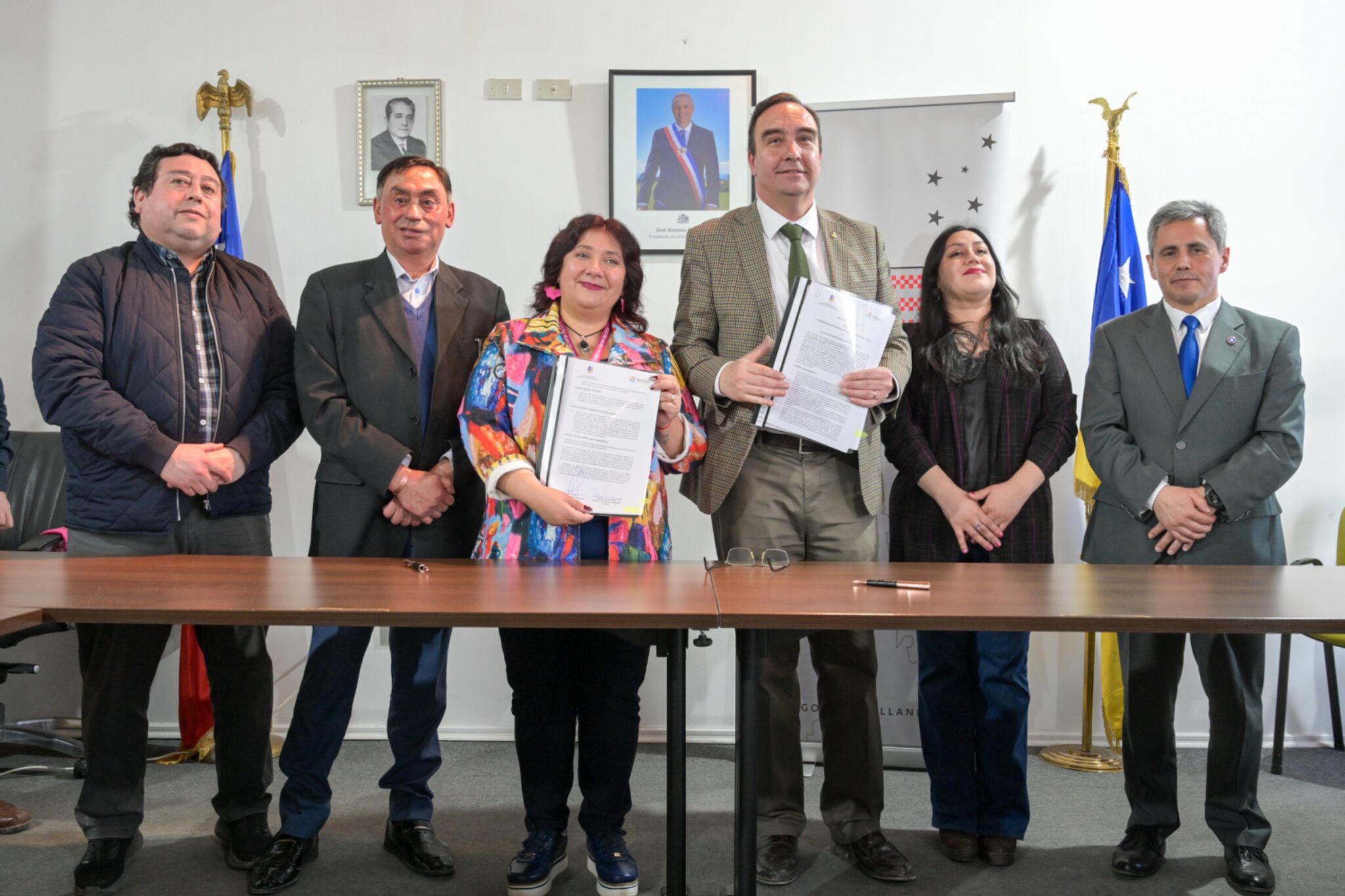 Gobierno Regional entrega en comodato vivienda en Puerto Edén para que sea administrada por la municipalidad de Puerto Natales.