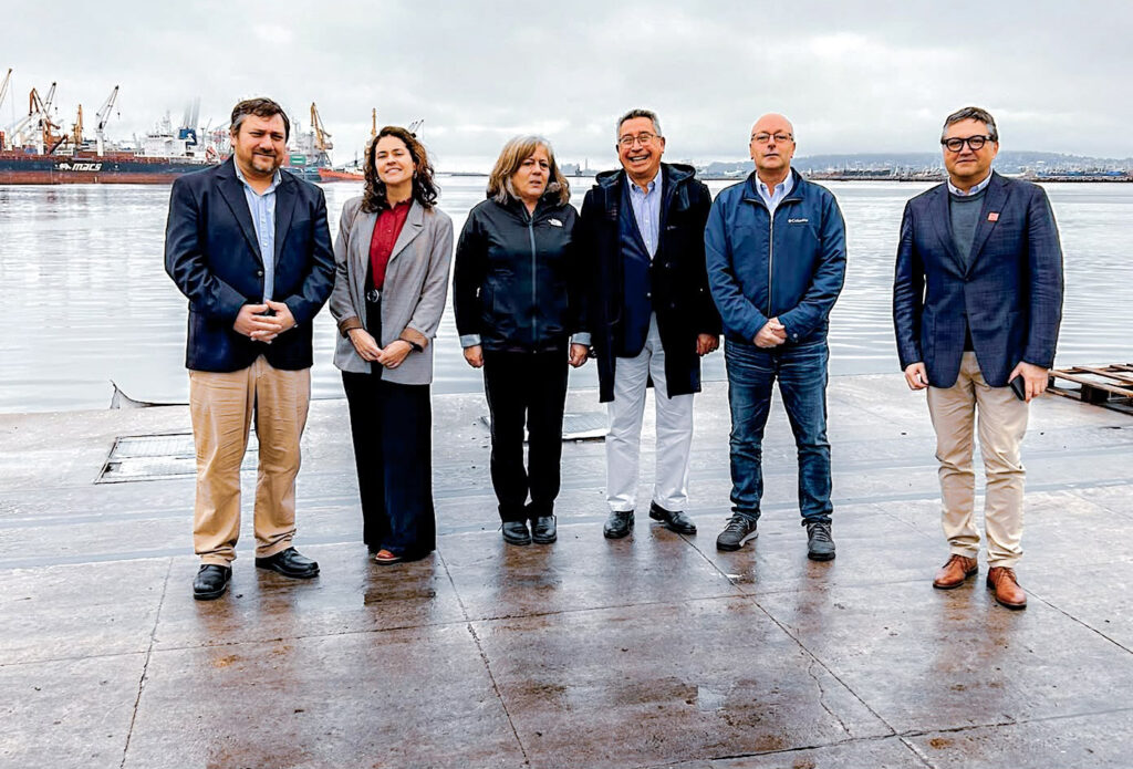 EPAUSTRAL fortalece vínculos internacionales como polo logístico y turístico en el extremo sur de América.