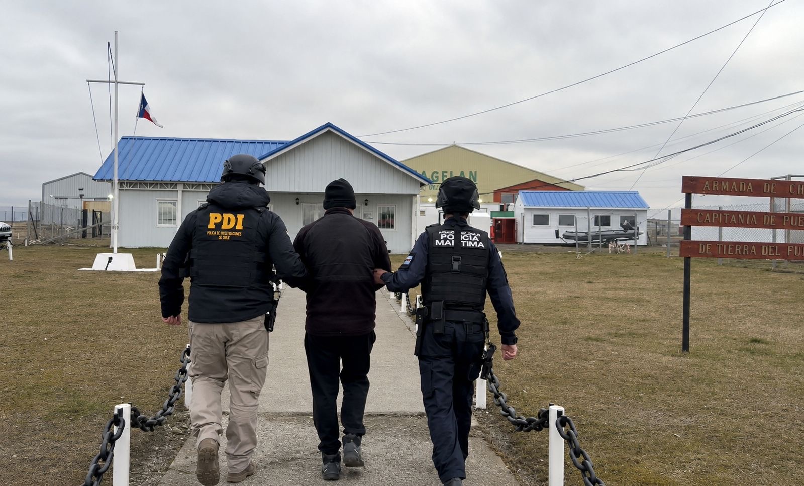 PDI y Autoridad Marítima detienen en Tierra del Fuego a prófugo investigado por lesiones graves