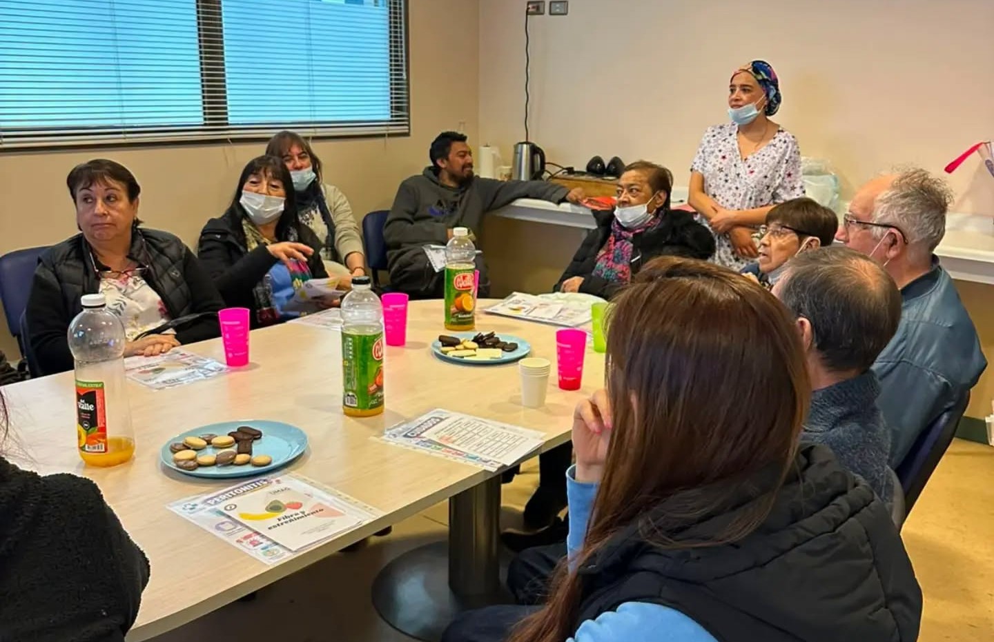 Hospital Clínico Magallanes realiza jornada de re-capacitación para pacientes en diálisis peritoneal de Punta Arenas.