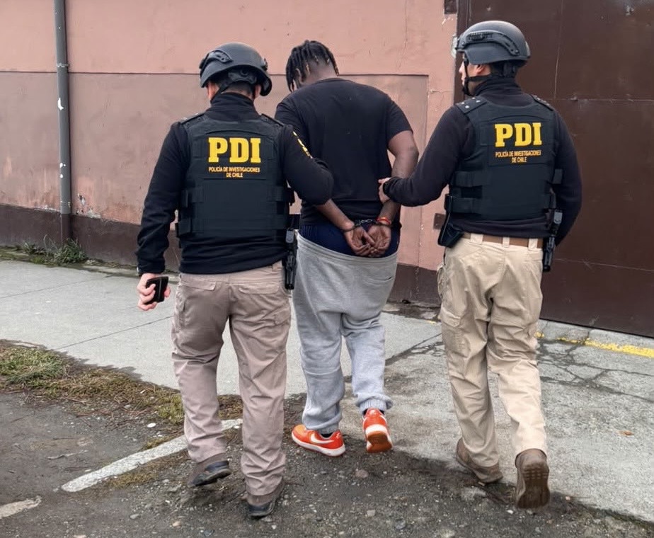 Operativo de la PDI en Magallanes: 12 detenidos, 11 extranjeros denunciados y 2 notificados de expulsión