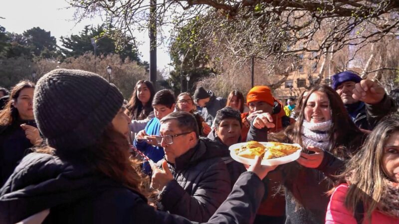 Municipio presenta agenda de actividades para celebrar Fiestas Patrias en Punta Arenas.