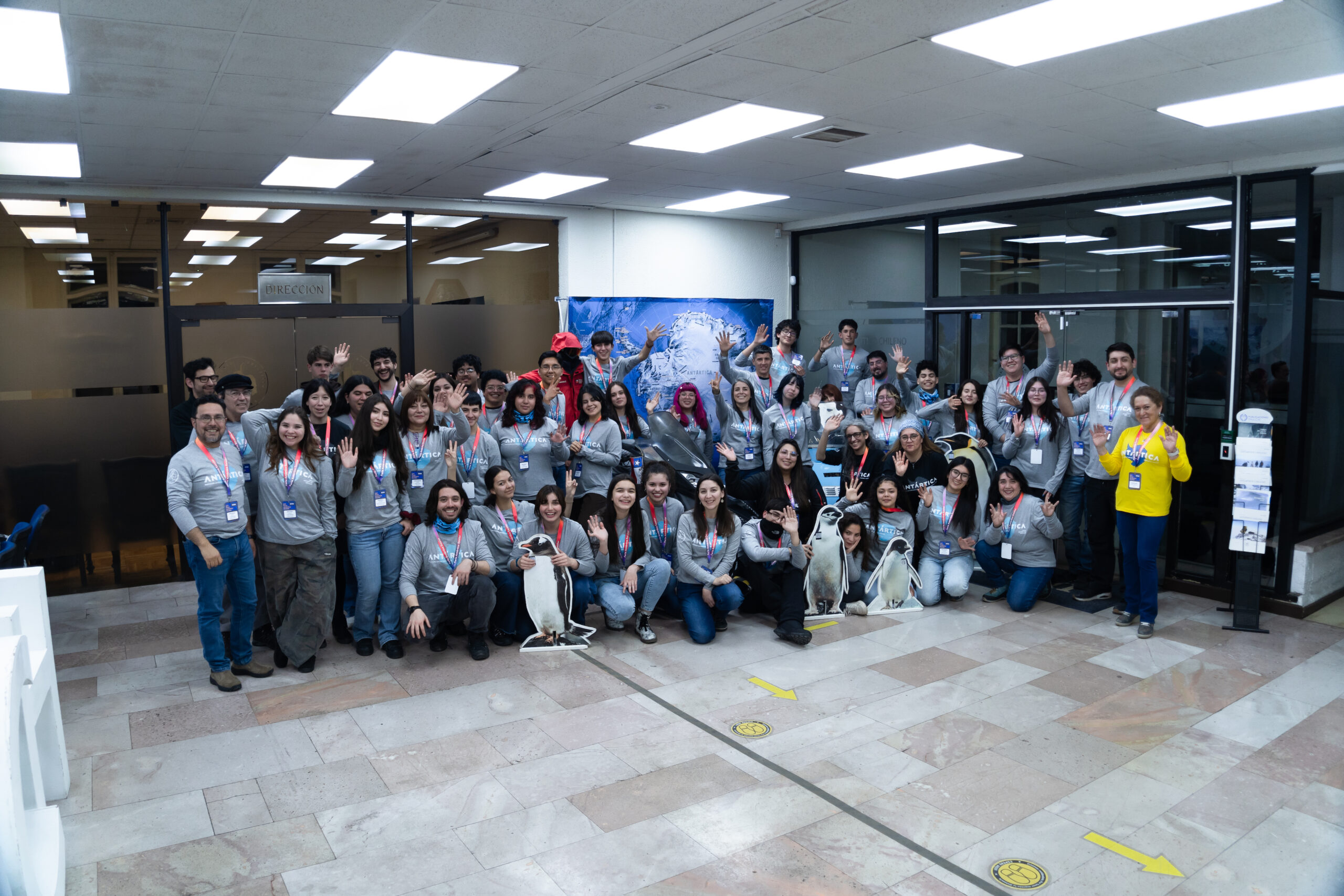 Con jóvenes de 14 comunas de Chile comienza en Punta Arenas la Feria Antártica Escolar 2026.