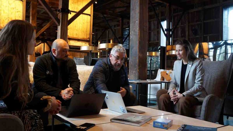 Ciencia a Bordo proyecta nueva temporada de investigación desde los barcos de Antarctica21