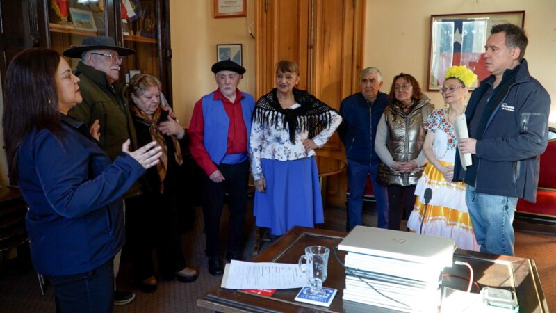 Personas mayores celebrarán sus tradiciones en Encuentro Folclórico “Raíces de Oro”.