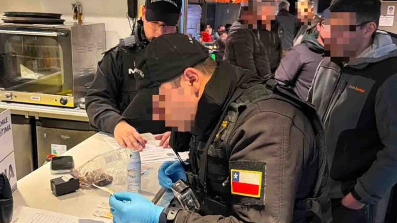 Autoridad Marítima efectúa operativo por infraccióna la Ley 20.000 en Bahía Carrera