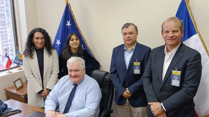 Senador Alejandro Kusanovic abordó con la gerencia de ENAP los desafíos estratégicos de la empresa y el futuro de la industria de los hidrocarburos en Magallanes.