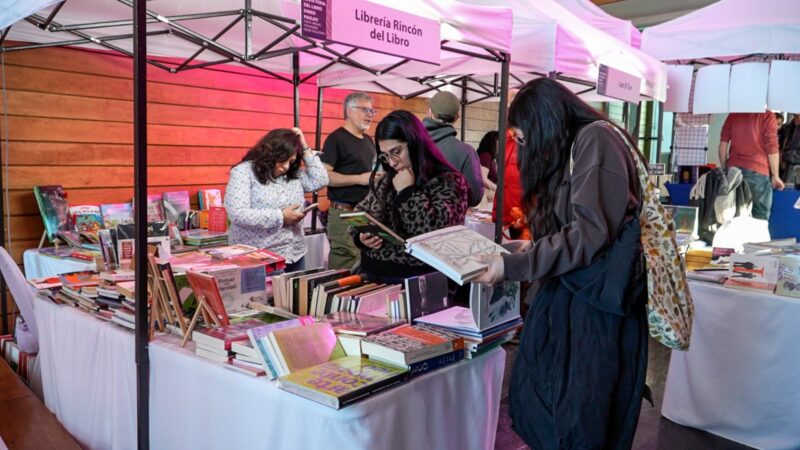 XXVIII Feria del Libro Dinko Pavlov de Punta Arenas reunió a 2 mil personas.