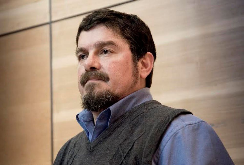 Escritor Pavel Oyarzún compartirá «El paso del Diablo» con jóvenes del Centro de Reinserción Social de Magallanes.
