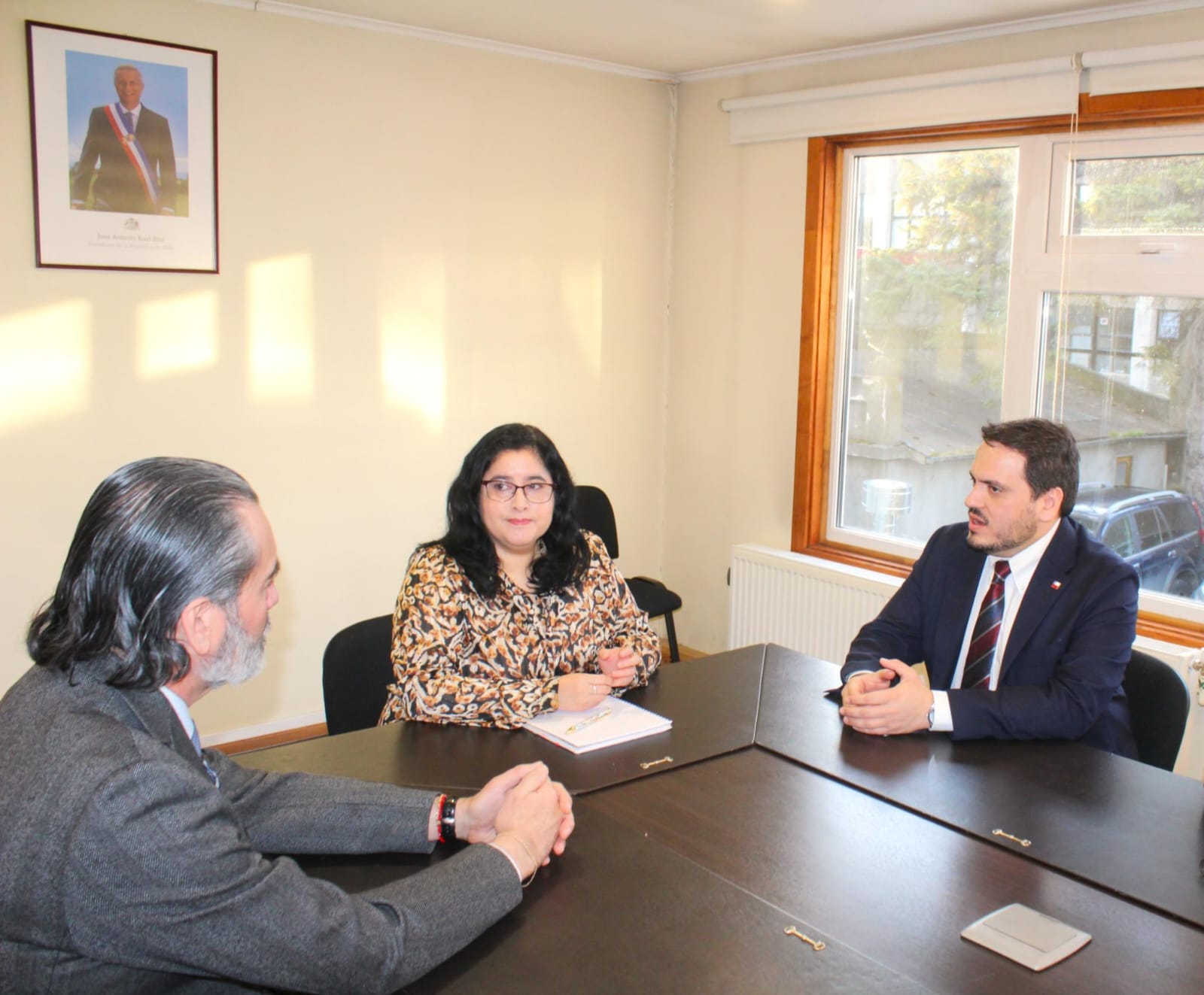 SEREMIS de Justicia y Bienes Nacionales potencian vínculos de trabajo con el Servicio Médico Legal.