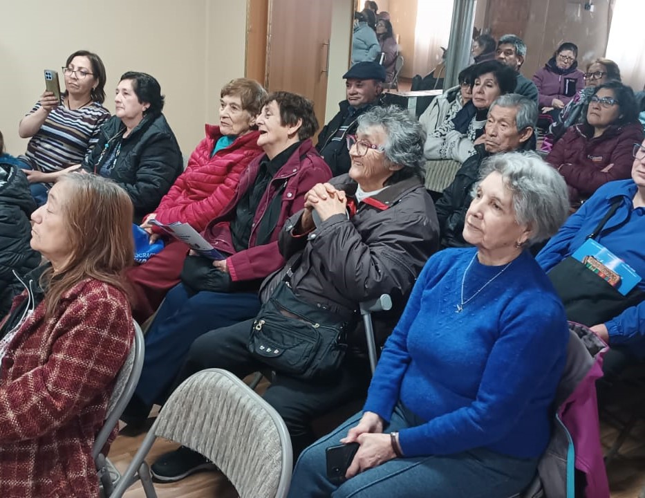 Personas beneficiarias de leyes de reparación de 75 años o más ya pueden solicitar la PGU.