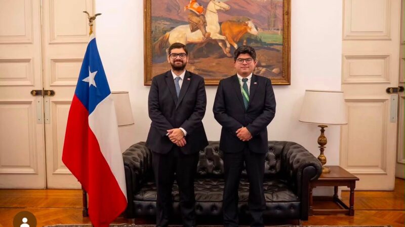 SEREMI de Gobierno de Magallanes Ángel Roa se reúne en La Moneda con subsecretario José Francisco Lagos.