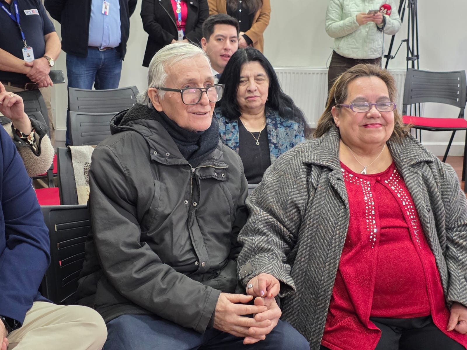 50 años de historia compartida: Matrimonio magallánico recibió el Bono Bodas de Oro.