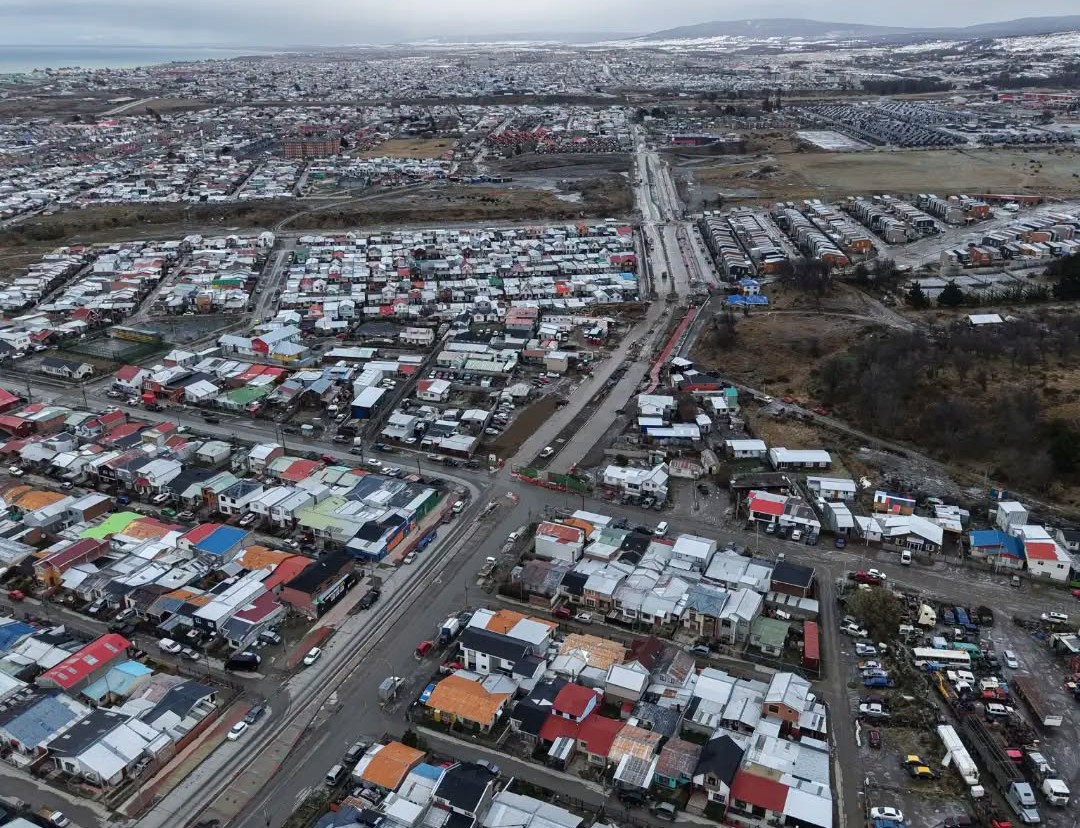 Tramo 5 de la futura Avenida Circunvalación de Punta Arenas presenta más de un 80% de avance de construcción.