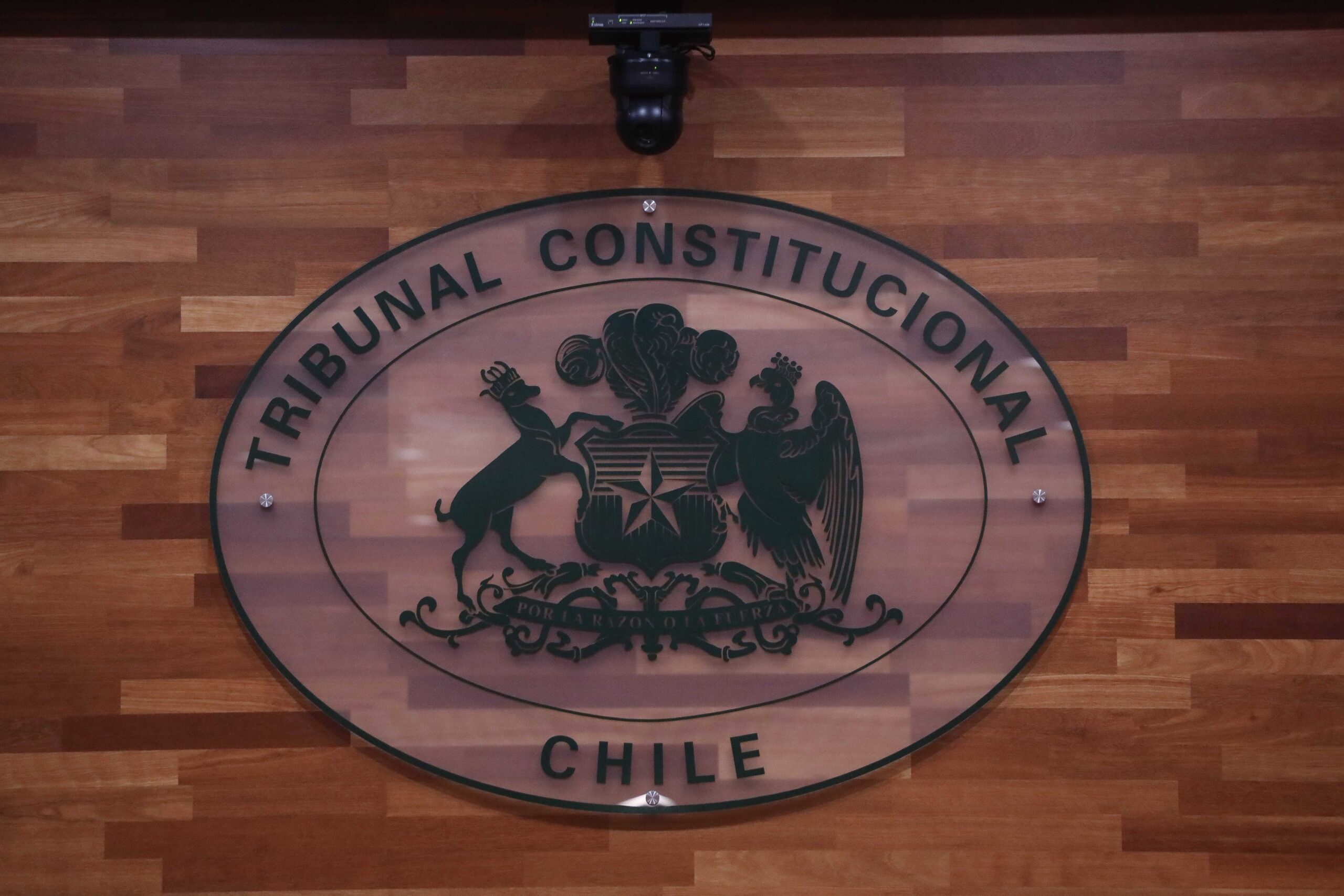 Tribunal Constitucional acoge por unanimidad a trámite y declara admisibles los tres requerimientos de la oposición contra la megarreforma del gobierno.