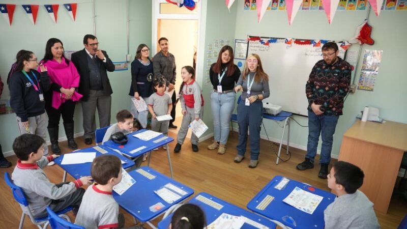 Escuela Diego Portales de Laguna Blanca se convirtió en la primera de Magallanes en recibir sello de inclusión