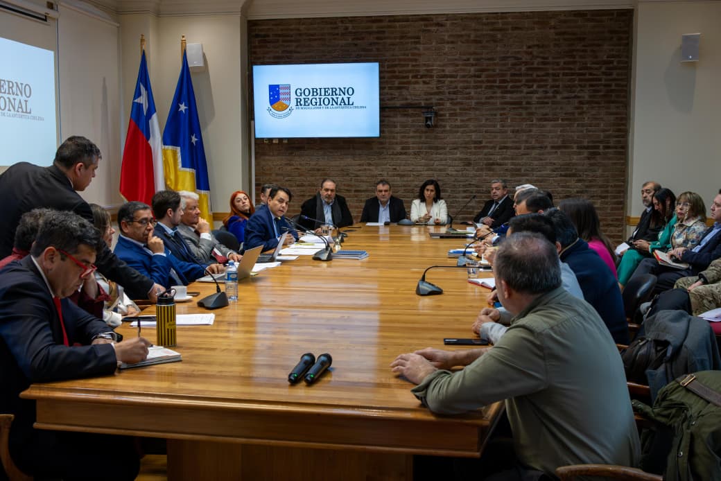 Alcaldesa de Río Verde ante Comisión de Zonas Extremas de la Cámara en Magallanes exigió terminar con parálisis burocrática y priorizar conectividad estratégica.