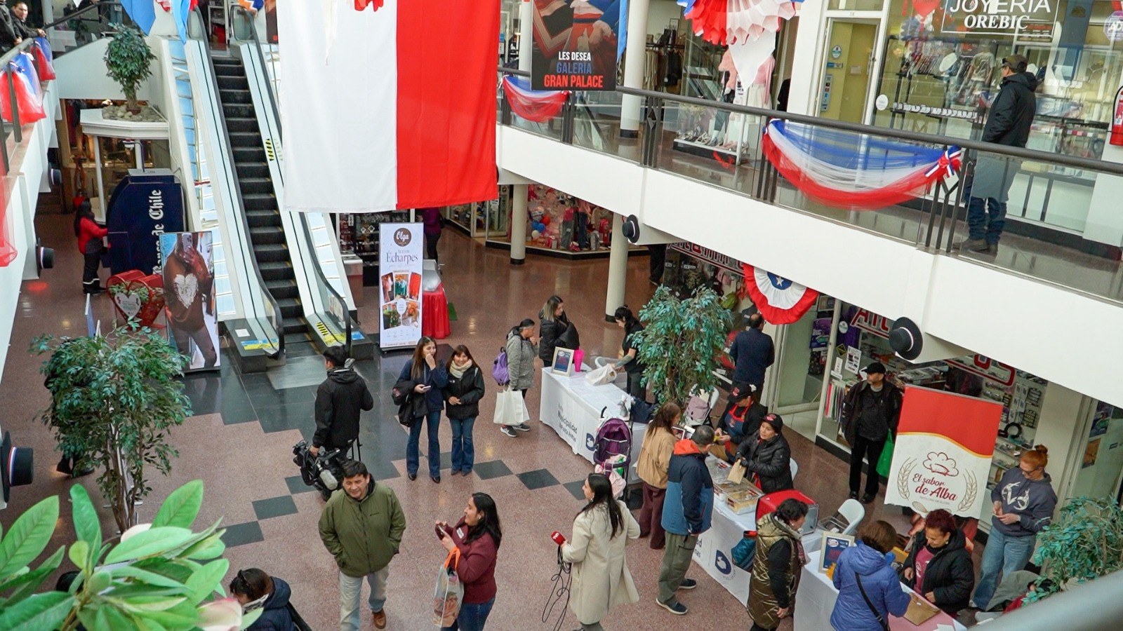 Emprendimientos locales de Punta Arenas dan sabor a las Fiestas Patrias con Expo Empanadas.
