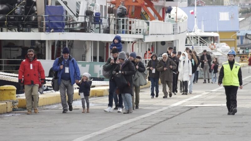 Comenzó oficialmente la temporada de cruceros 2026-2027 en Punta Arenas