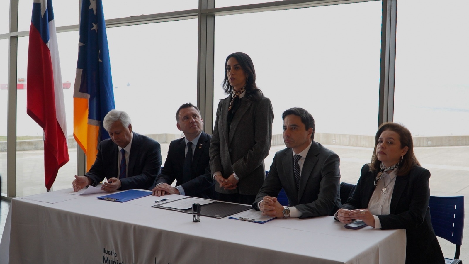Senadores reafirman control y soberanía exclusiva de Chile sobre el Estrecho de Magallanes y derecho a comerciar libremente