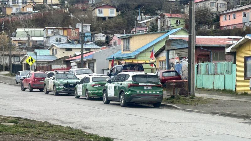 Hombre muere durante forcejeo al interior de un domicilio en el sector Río de la Mano de Punta Arenas
