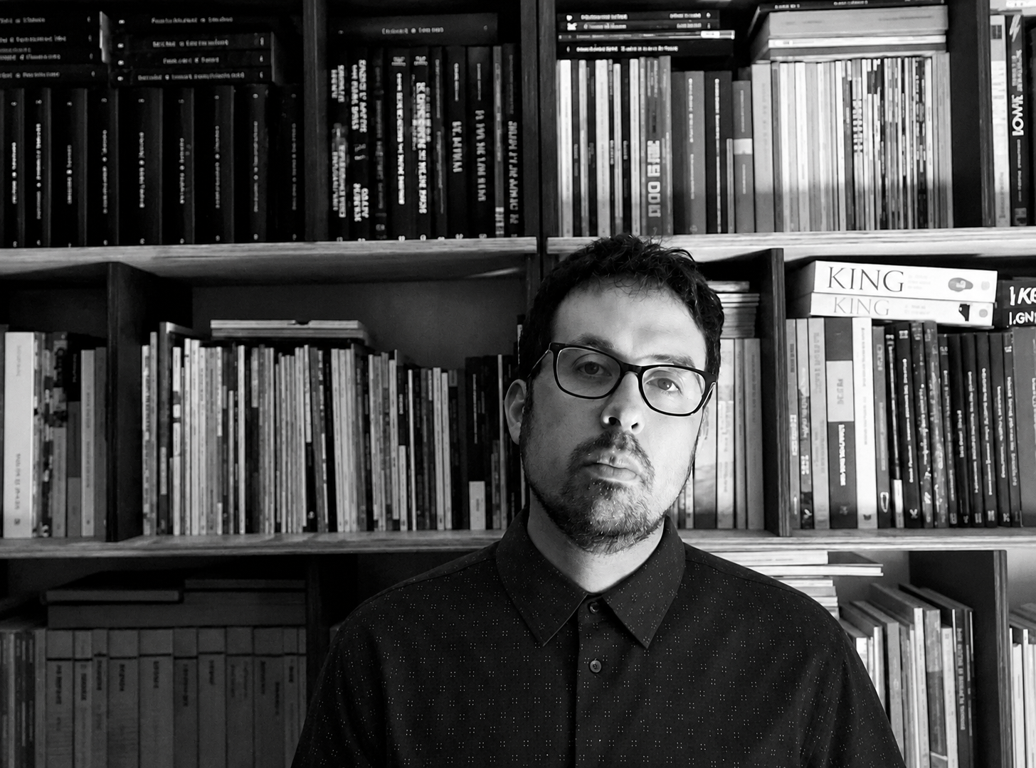 Colección de Poesía Yosuke Kuramochi selecciona como ganadores a voces de Temuco y Puerto Natales.