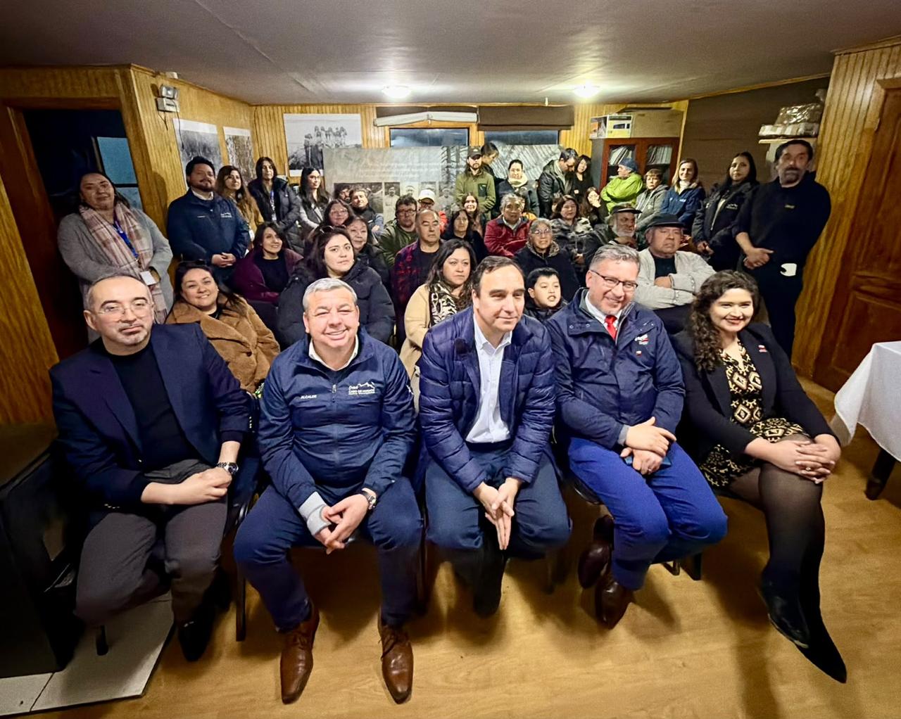Sercotec y Gobierno Regional lanzan en Puerto Williams fondos «Emprende Yagán» y «Crece Yagán» en Cabo de Hornos.