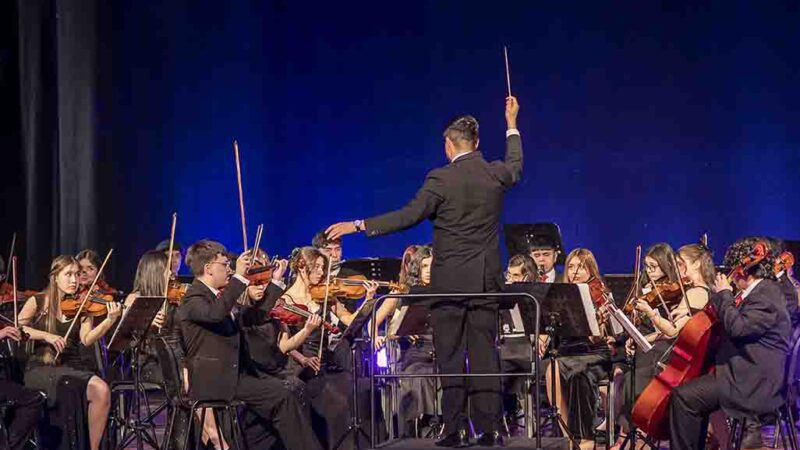 Jóvenes músicos de Magallanes realizaron Concierto de Gala con Teatro Municipal lleno