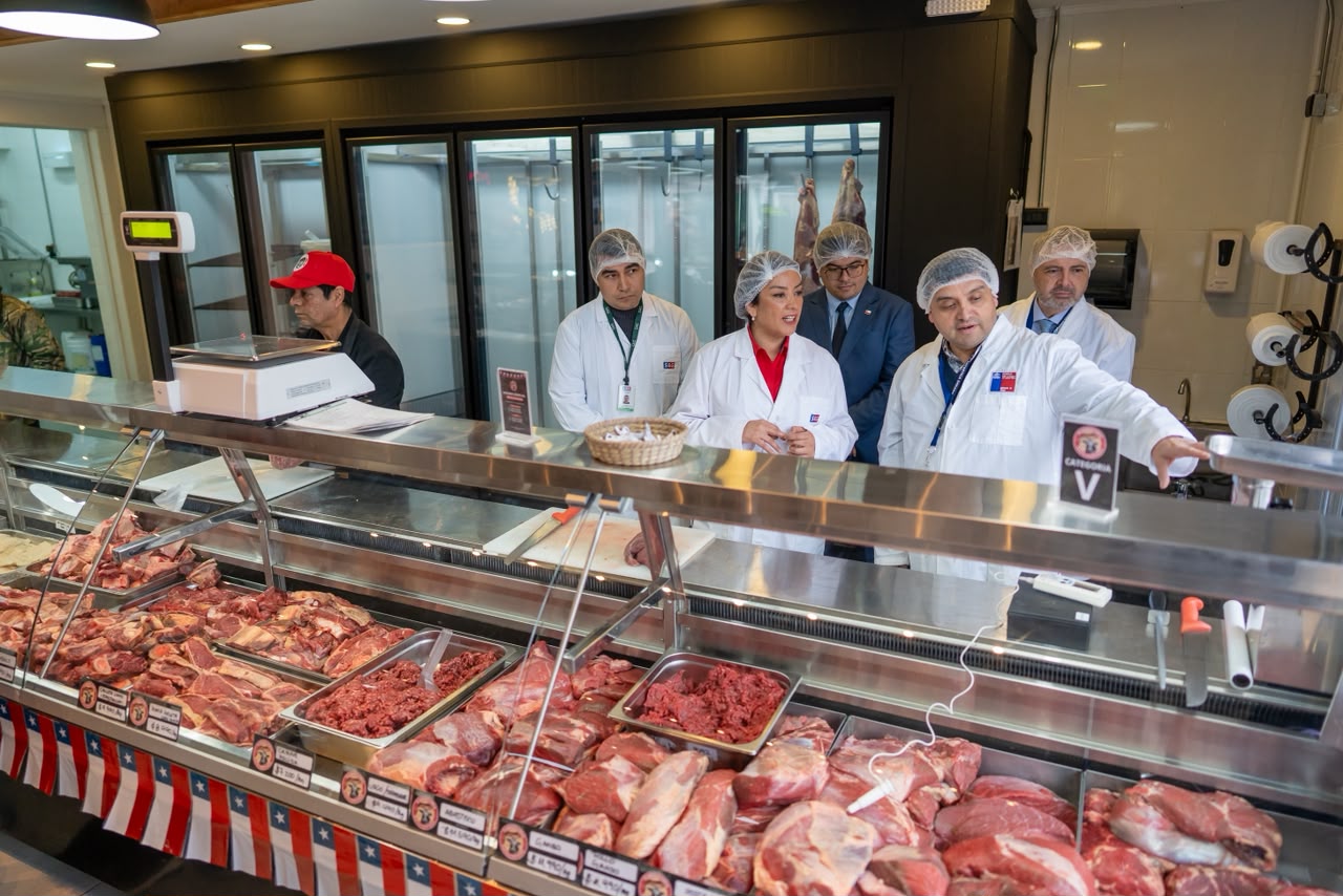 Autoridades intensifican fiscalización a carnicerías en Magallanes previo a Fiestas Patrias