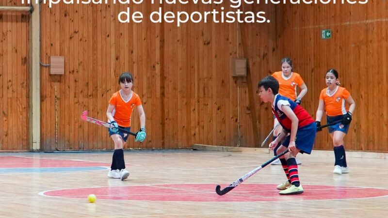 El hockey pista se tomó Punta Arenas con exitoso torneo infantil en el Polideportivo UMAG.