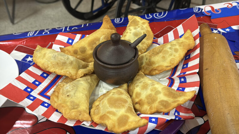Porvenir eligió la mejor empanada en tradicional concurso de Fiestas Patrias.