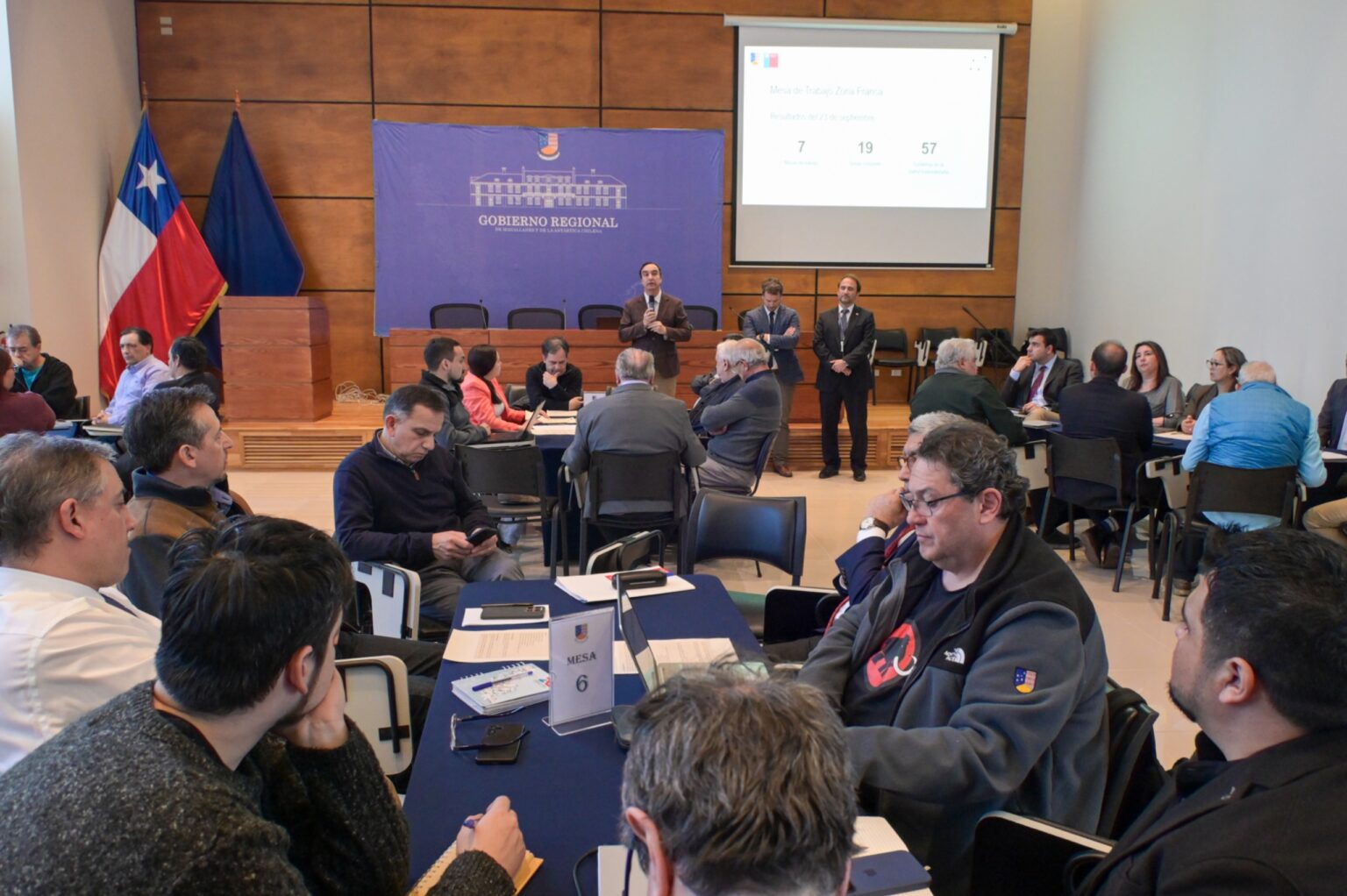 Mesa Regional de Zona Franca: Segunda sesión de trabajo comienza a definir diagnósticos y visiones de futuro.