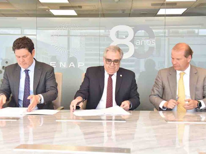 Enap realiza una de las mayores inversiones de su historia en el extranjero para adquirir operación petrolera en Ecuador